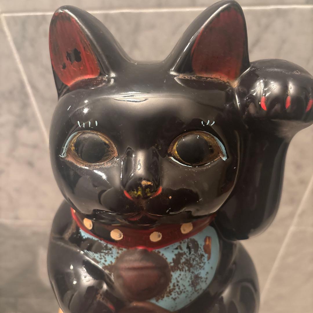 1920-30年代アンティーク妖艶な瞳とまつ毛が美しい陶器の招き猫