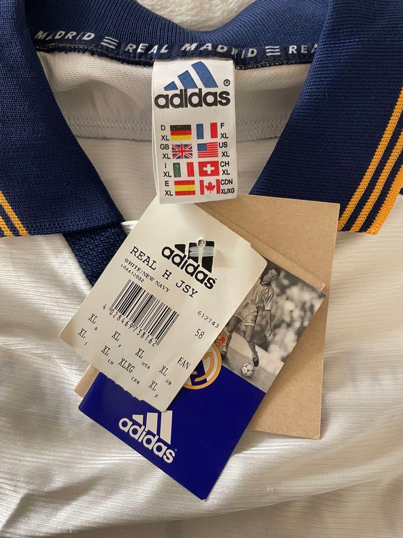 adidas レアル・マドリード　ユニフォーム　タグ付き