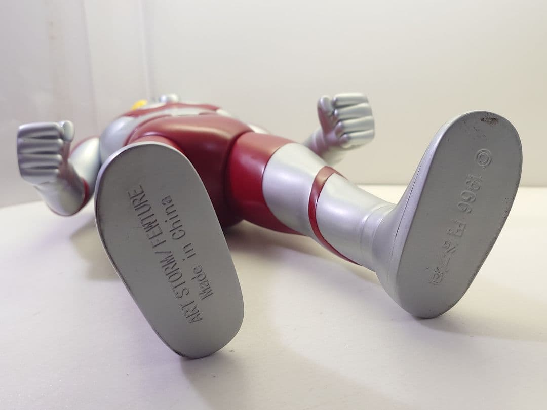 ART STOME 楳図かずお版 ウルトラマンソフビシリーズ レトロver. 青