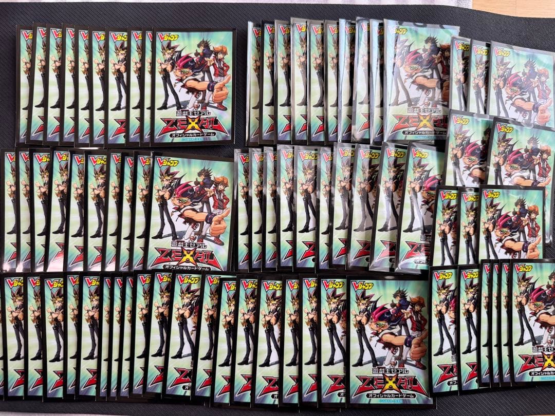 遊戯王　ガガガ学園　スリーブ74枚　激レア