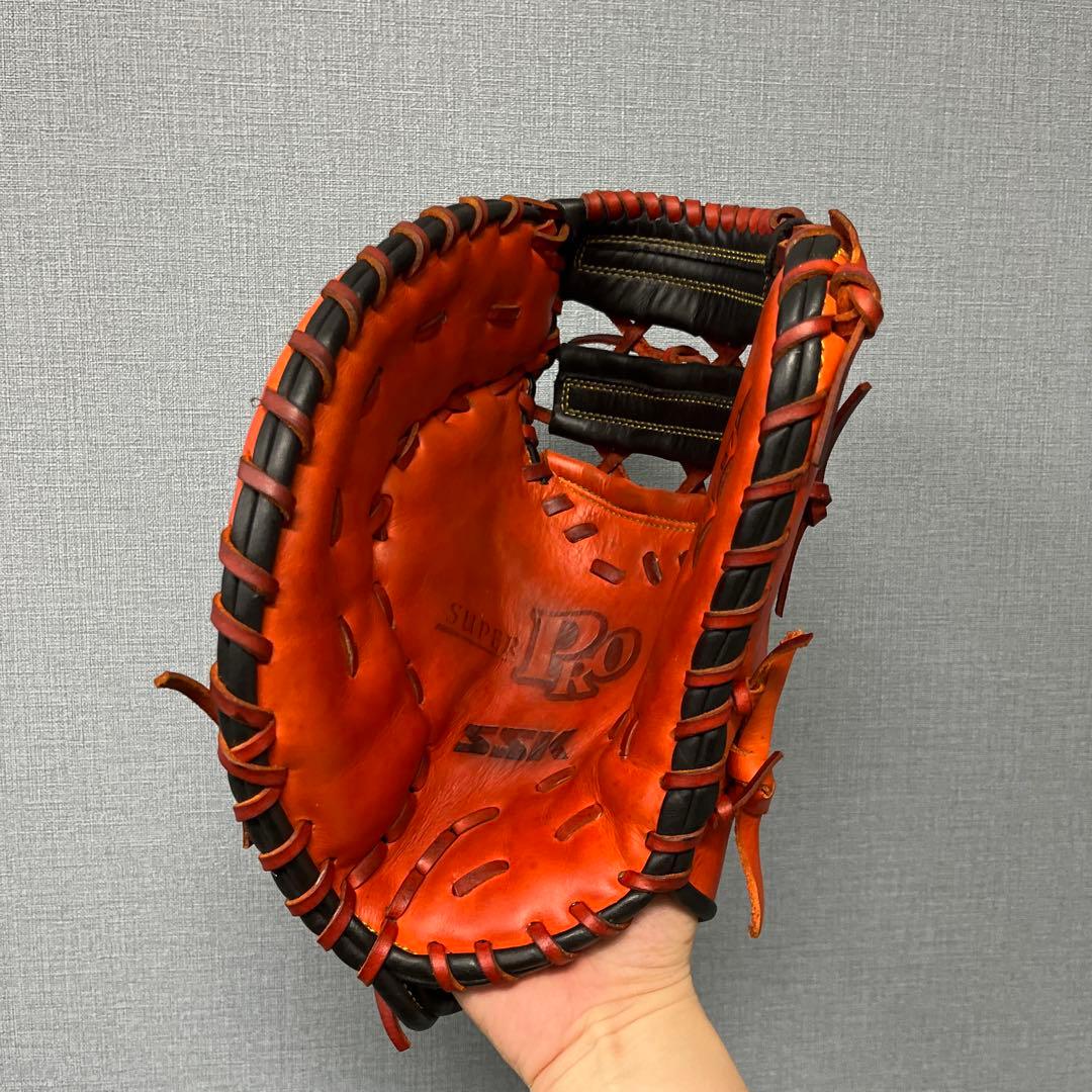 1092 SSK 型抜群 即戦力 軟式 ファーストミット 左投げ