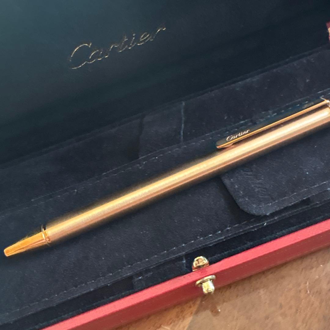 Cartier ゴールド ボールペン 専用ケース付き　名前入り