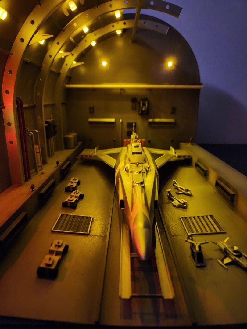 驚愕！万能戦艦マイティジャックプラモデル　プロ完成品+夢のドック再現　手渡し限定