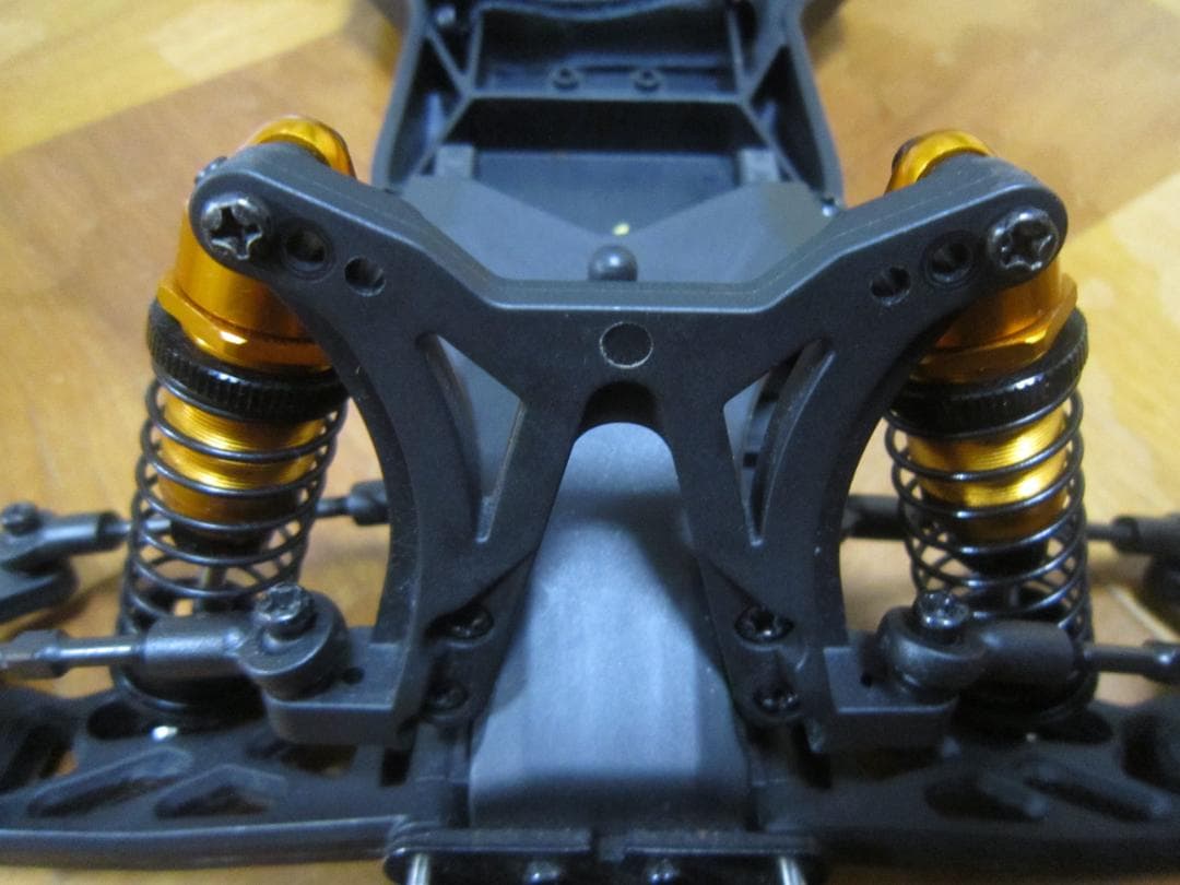 ヴォル1/10 新品 G-FORCE ジェノバ 47410円 送料別の品