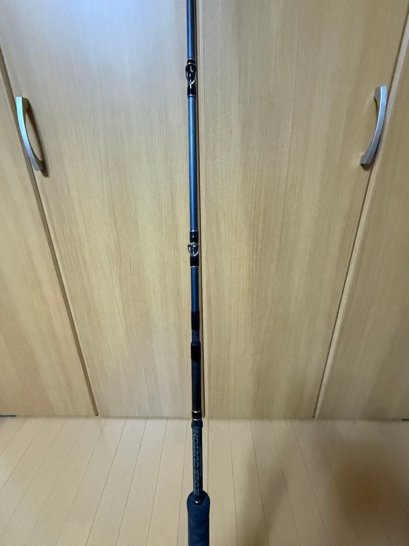 デプス　ヒュージカスタムH2N-64R