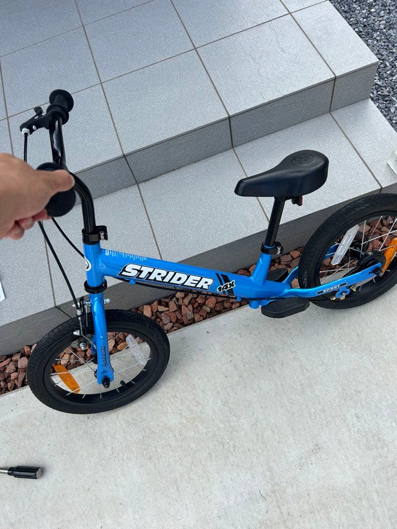 ストライダー　14インチ ブルー