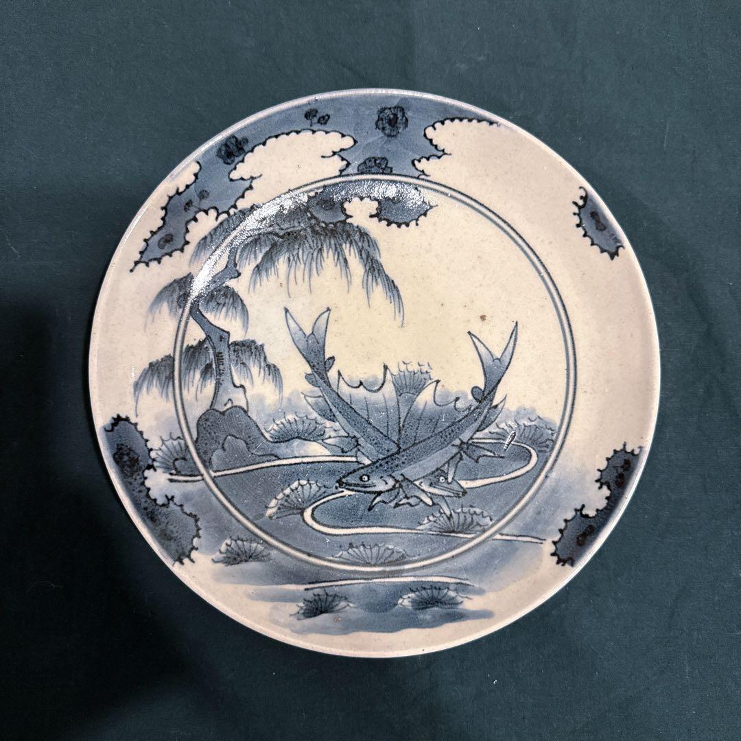 古伊万里　染付鮎文皿　7寸　江戸中期　窯傷