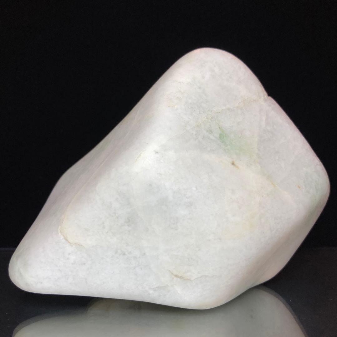 糸魚川翡翠　アルビタイト由来の美翡翠　原石　348.3ｇ