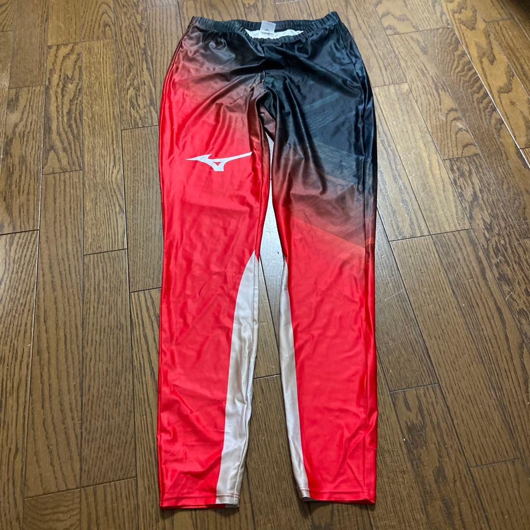 ミズノ　ツーピース　Ｌサイズ