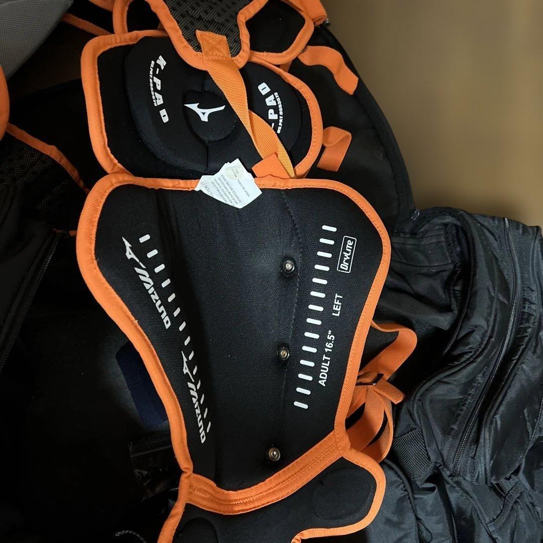 ミズノ硬式用 キャッチャー SAMURAプロテクター セットブラック オレンジ