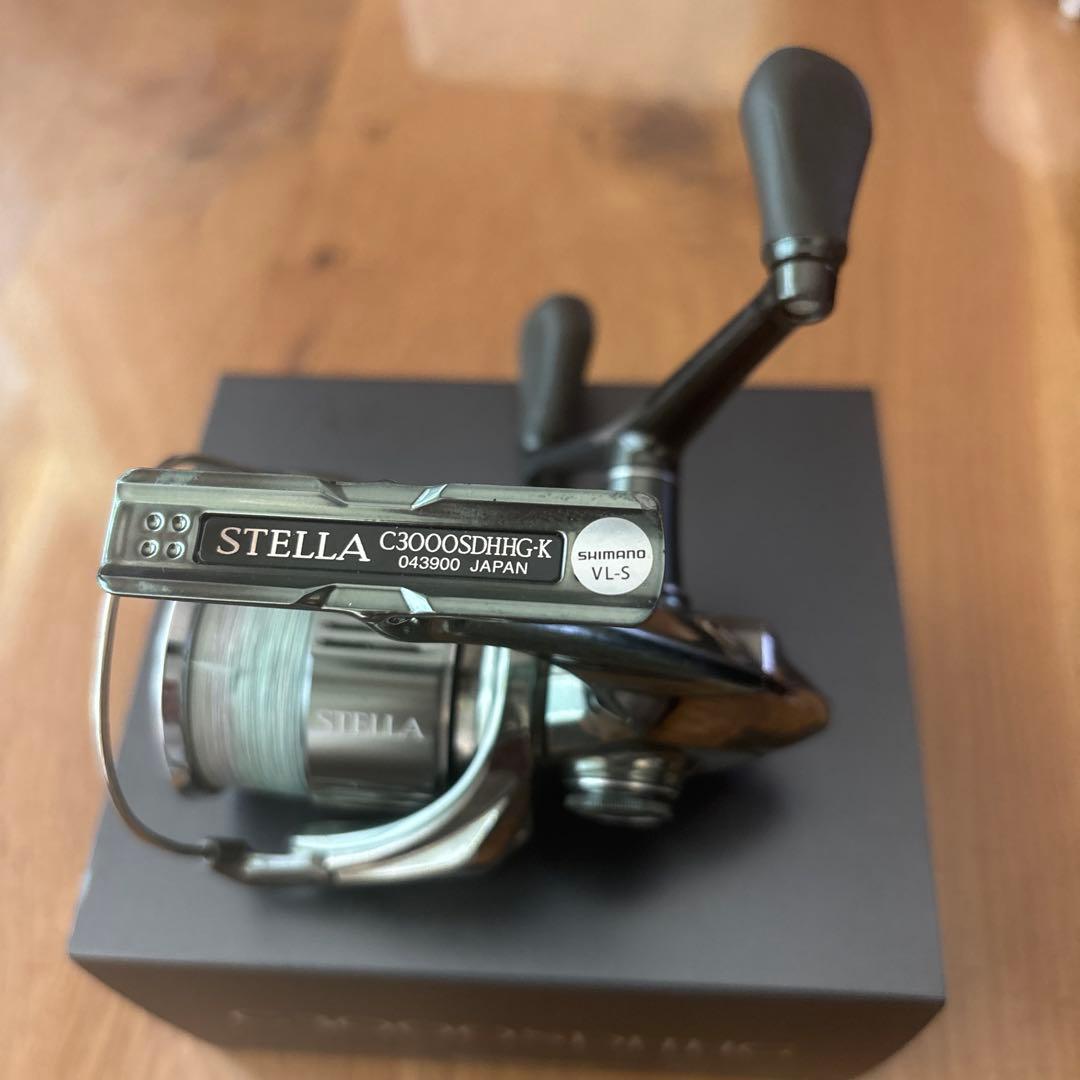 週末値下　22ステラ　シマノ　C3000SDHHG