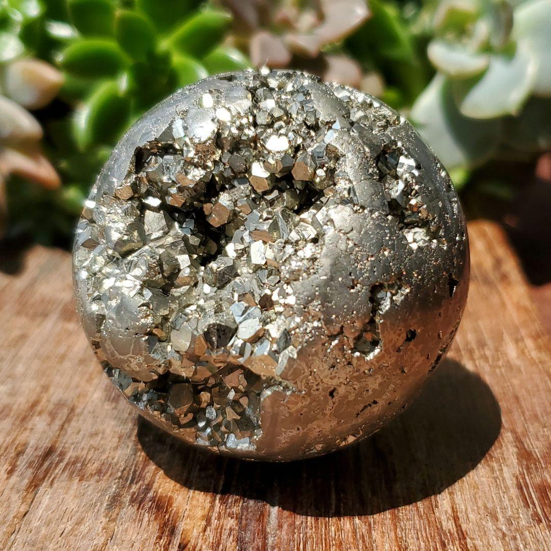 パイライト鉱石　スフィア　3　ペルー産　パイライト標本