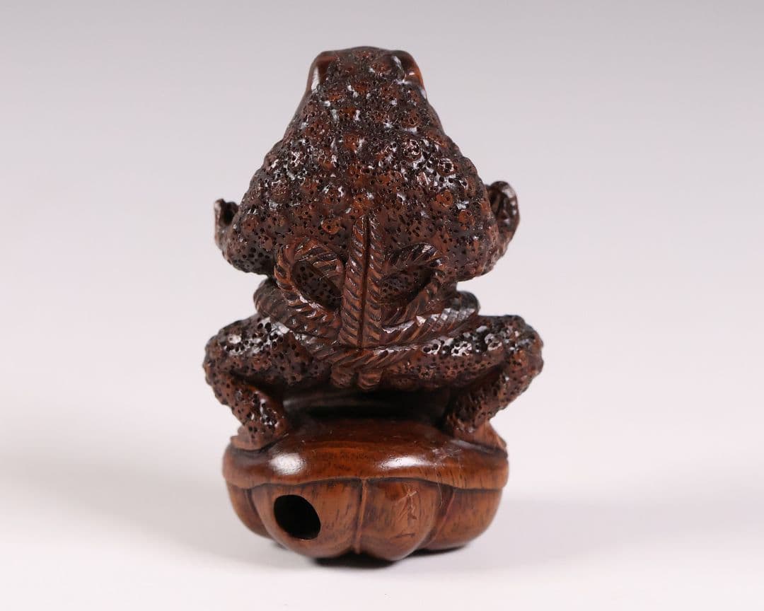 木製 提物 根付 友一銘 蛙力士 横綱 相撲 彫刻 木彫【MA888】