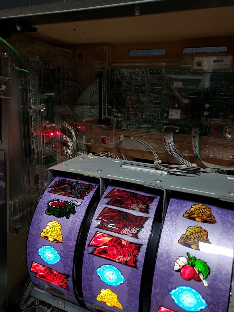 パチスロ　実機　ベルセルク　5号機【希少　懐かし　スロット】