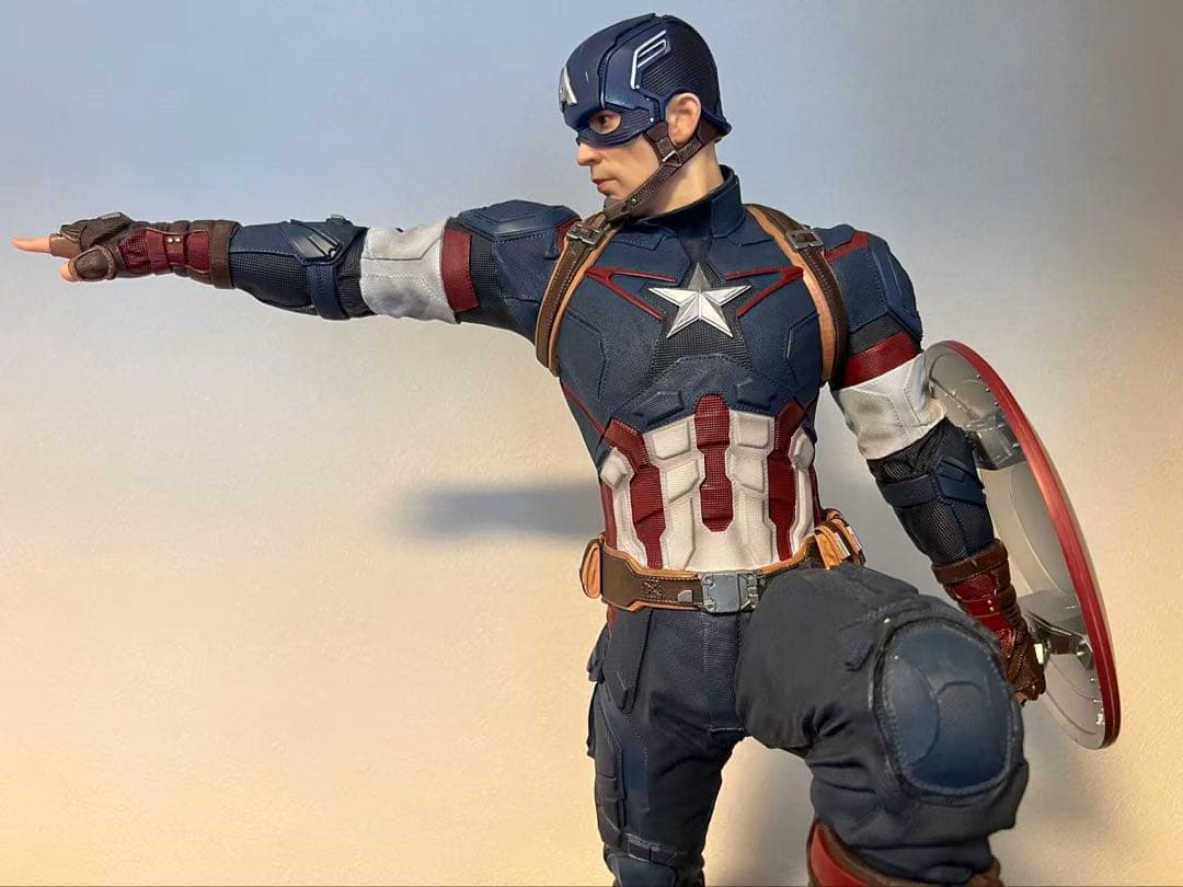 希少！日本未発売CAPTAIN AMERICA キャプテン アメリカ フィギュア