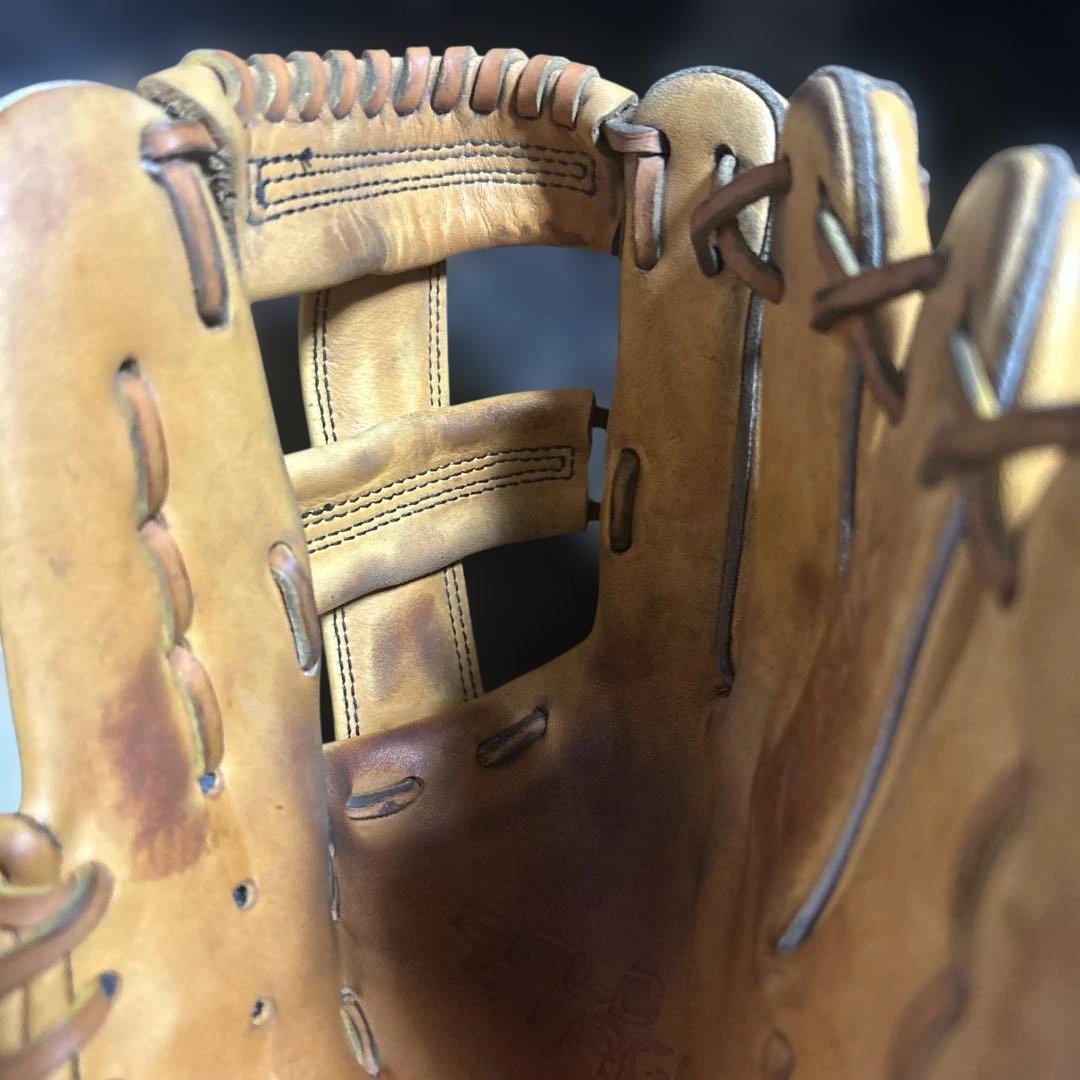 最終値下げ大特価アシックス　ゴールドステージ 軟式グローブ