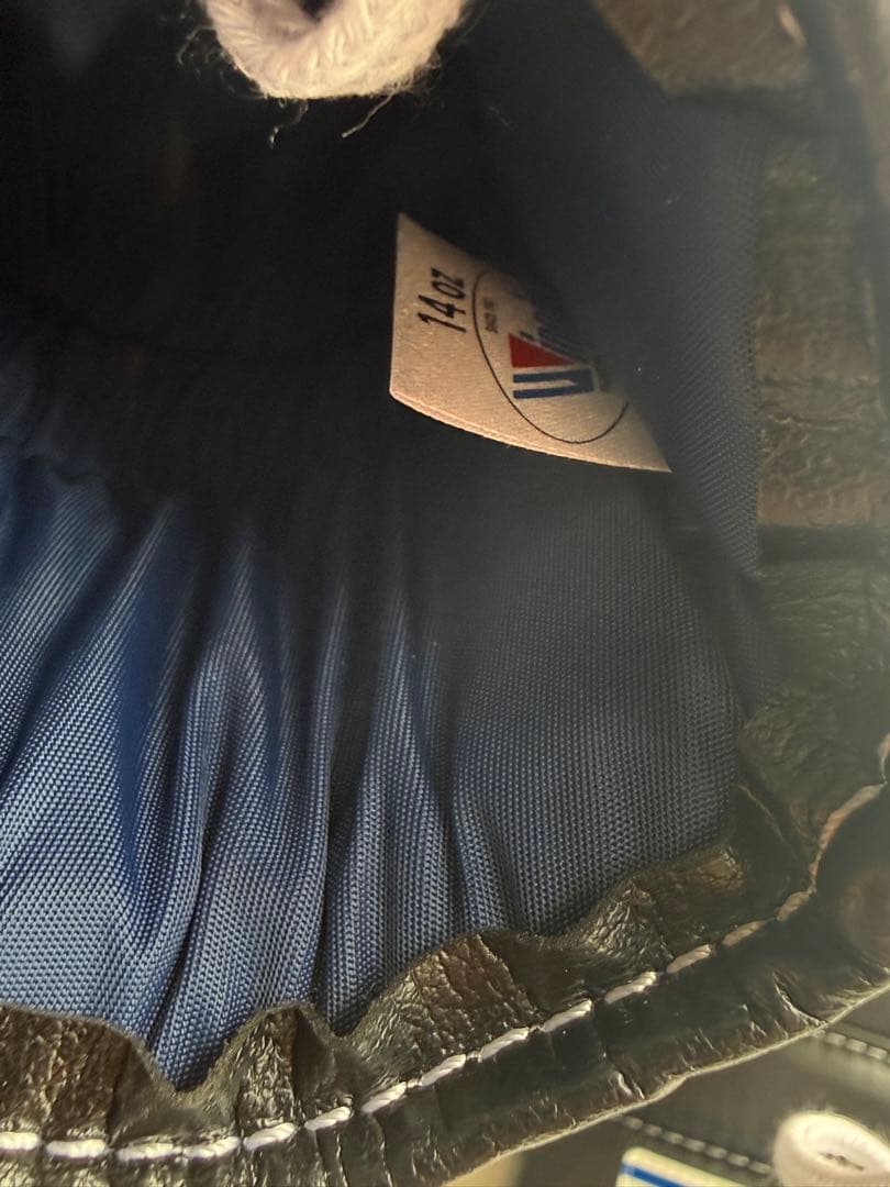 Winning ボクシンググローブ 黒　14オンス