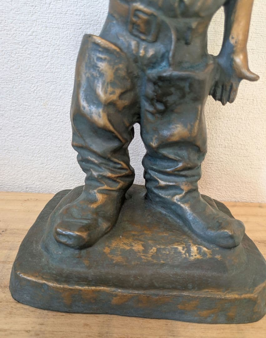 北村西望　　天真爛漫　　　　 「将軍の孫」　ブロンズ