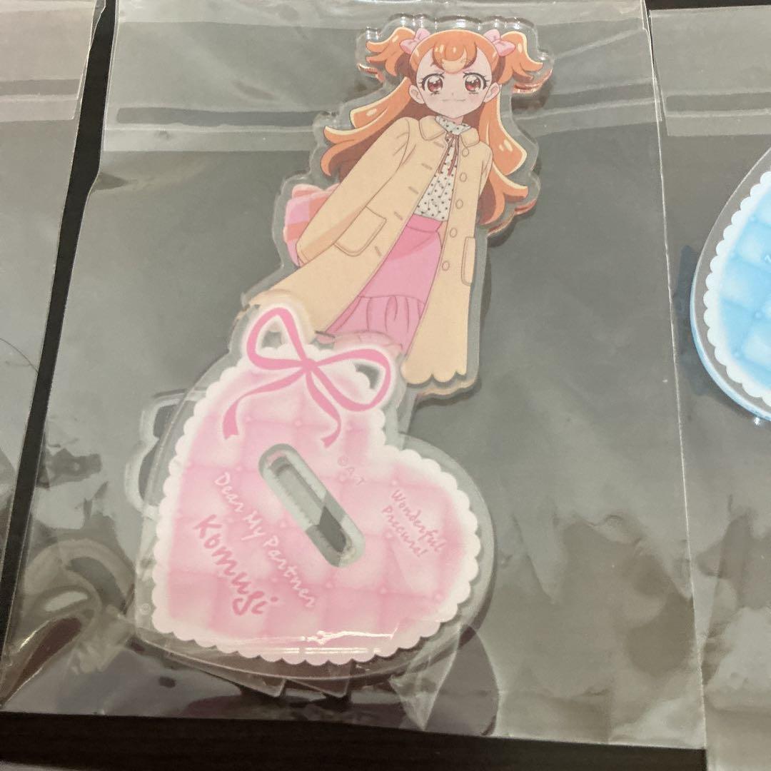 わんだふるぷりきゅあ　dear my partner アクリルスタンド　５種類