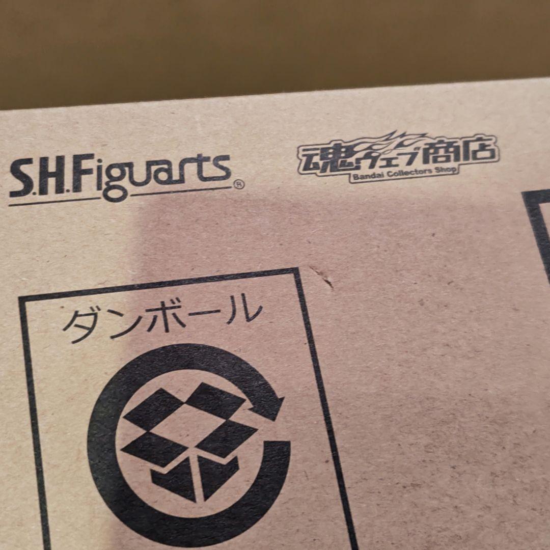 S.H.Figuarts 真骨彫製法 仮面ライダークウガ アルティメット　未使用