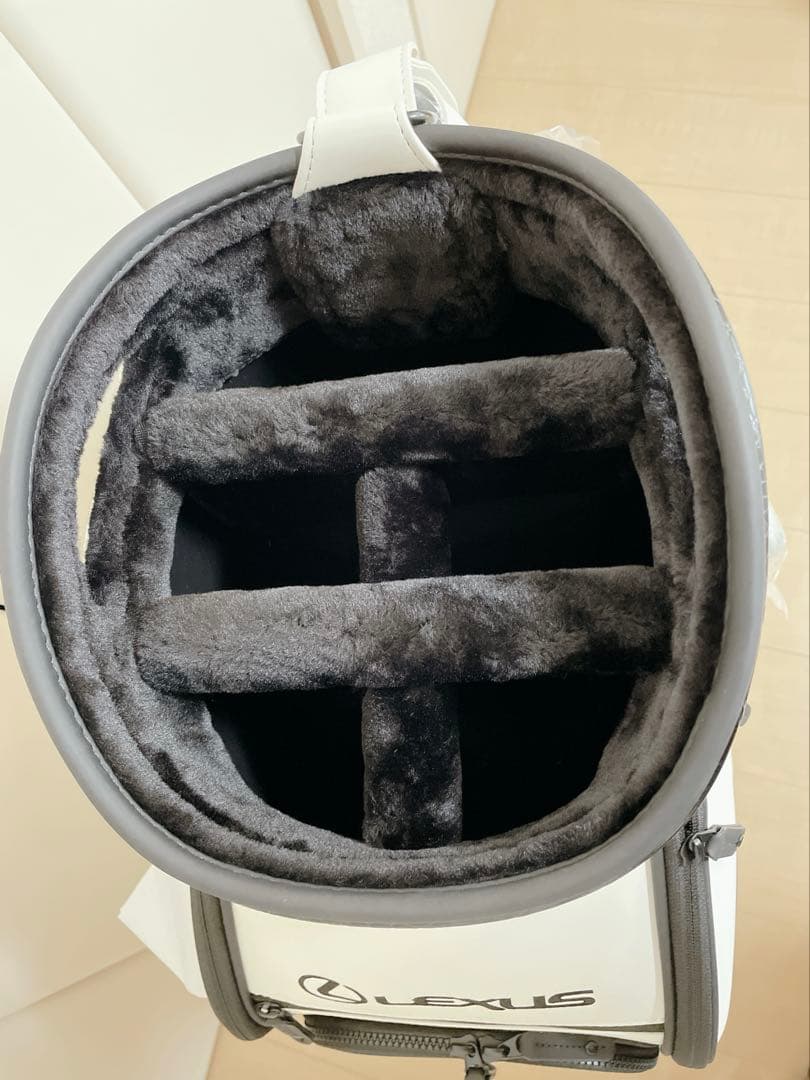 【peace】LEXUS（レクサス）キャディバッグ ホワイト×ブラック