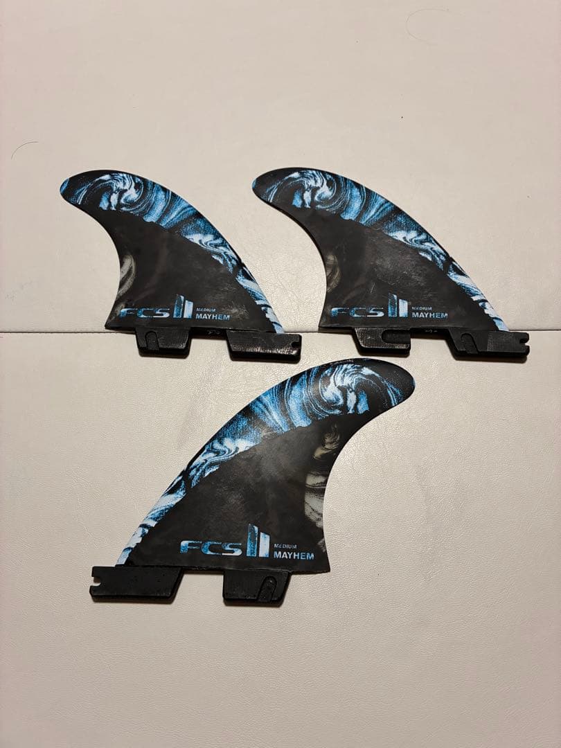 FCS II Mayhem サーフボードフィン 3枚セット Mサイズ