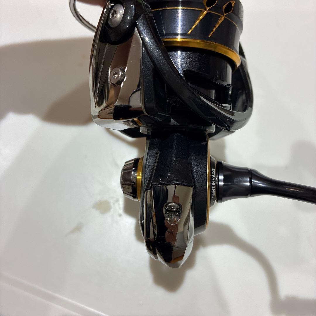 美品ダイワ　21 カルディア LT 4000-CXH DAIWA CALDIA