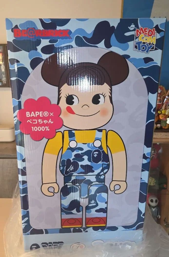 破格BAPE® x ペコちゃん ベアブリック BE@RBRICK　1000%