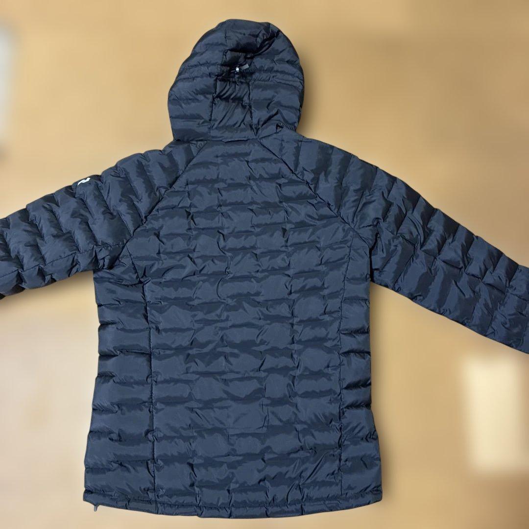 Peak Performance ダウン　海外サイズS