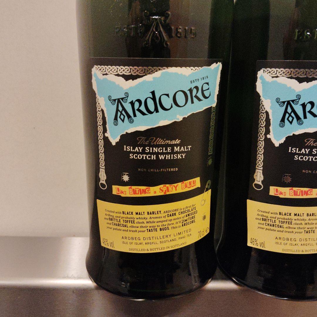 アードベッグ　アードコア　ウイスキー　2本セット　ボウモア　ラフロイグ　アイラ