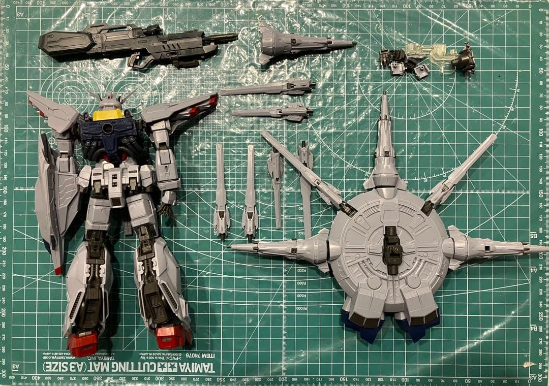 MG 1/100 プロヴィデンスガンダム　ジャンク