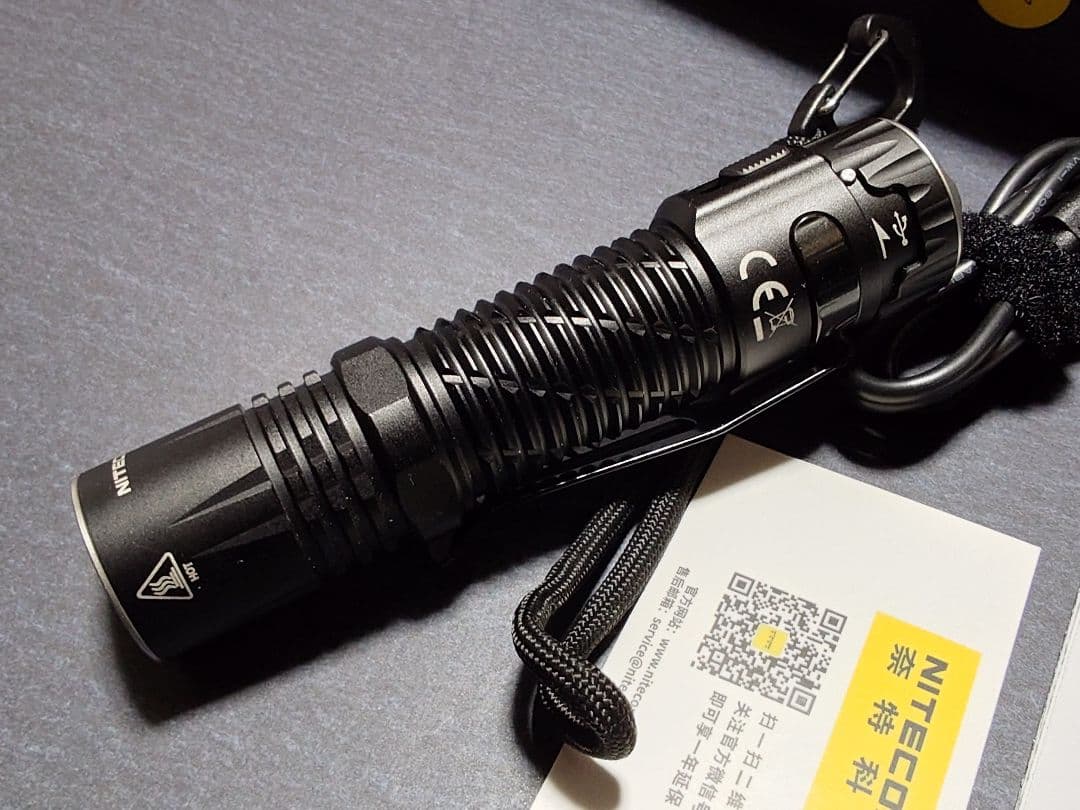 NITECORE EDC33 懐中電灯 4000ルーメン