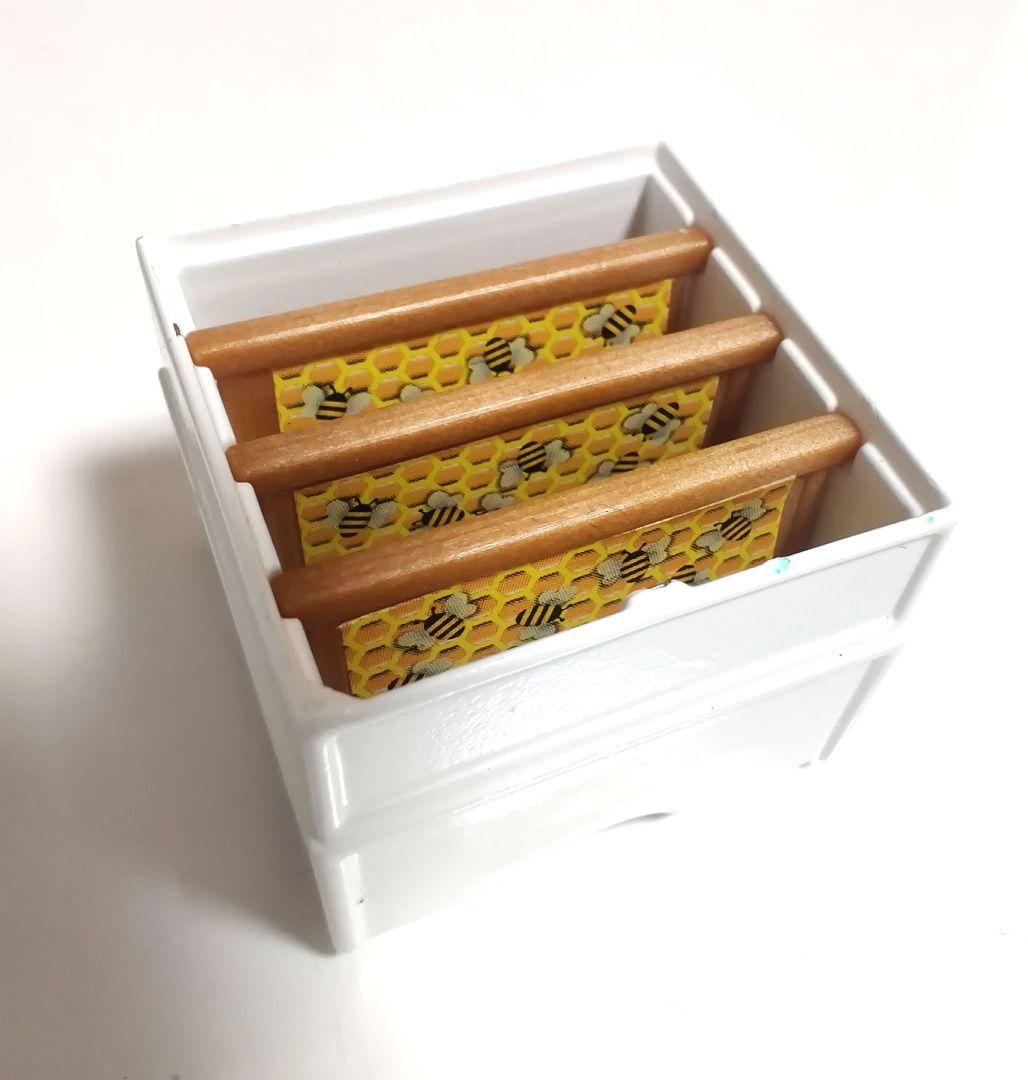 シルバニア　ビーキーパー　養蜂家　八百屋クマ