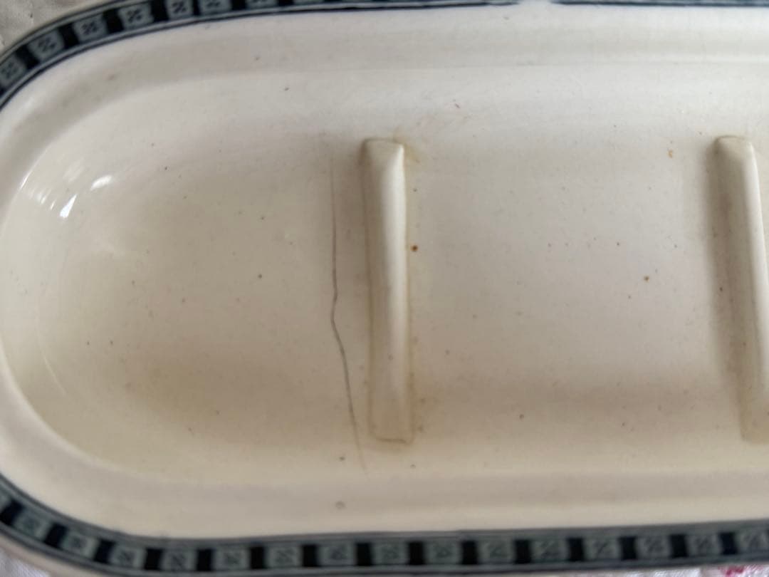 フランスアンティーク　エミール・ブルジョア　陶器製の歯ブラシケース