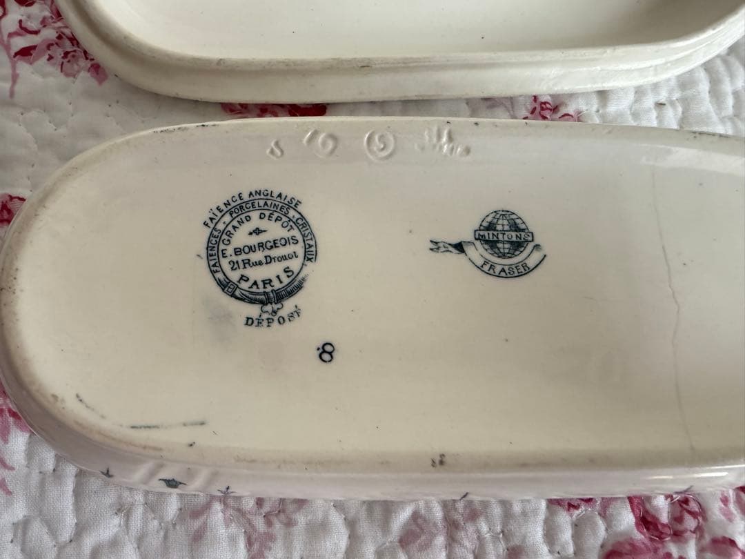 フランスアンティーク　エミール・ブルジョア　陶器製の歯ブラシケース