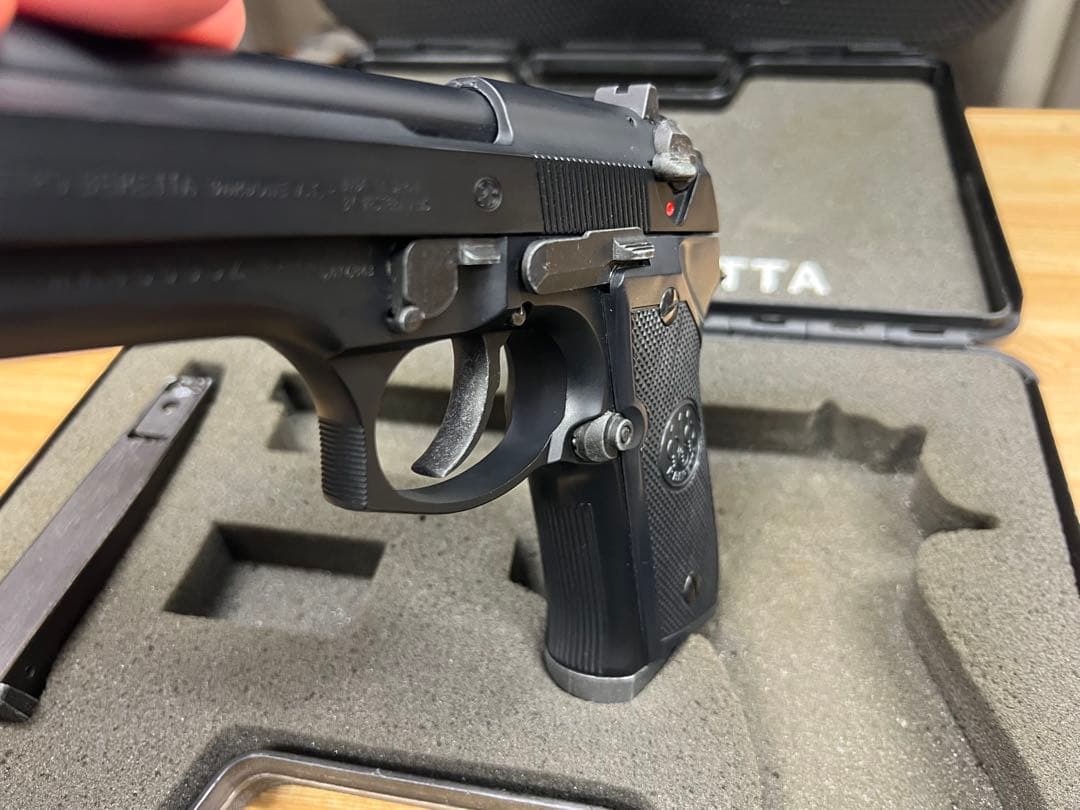 スライド式ガスガン　ベレッタ　日本製