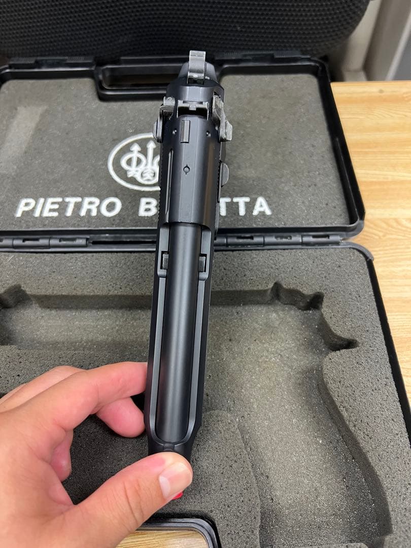 スライド式ガスガン　ベレッタ　日本製