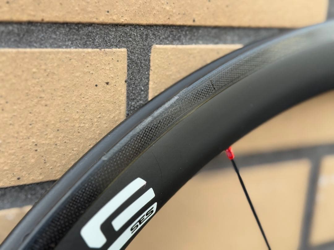 カーボンホイール　リムブレーキ　ノバテック　ハブ　ロードバイク　カーボン