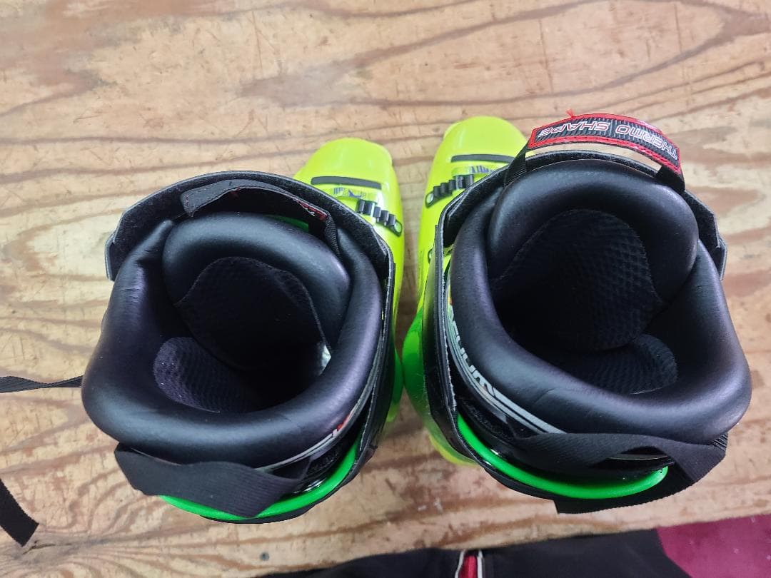 スキー 26-26.5cm Fischer Vacuum R Pro 13