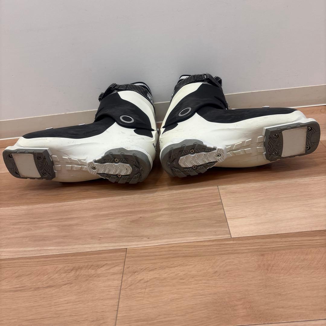 サロモン　スキーブーツ　メンズ