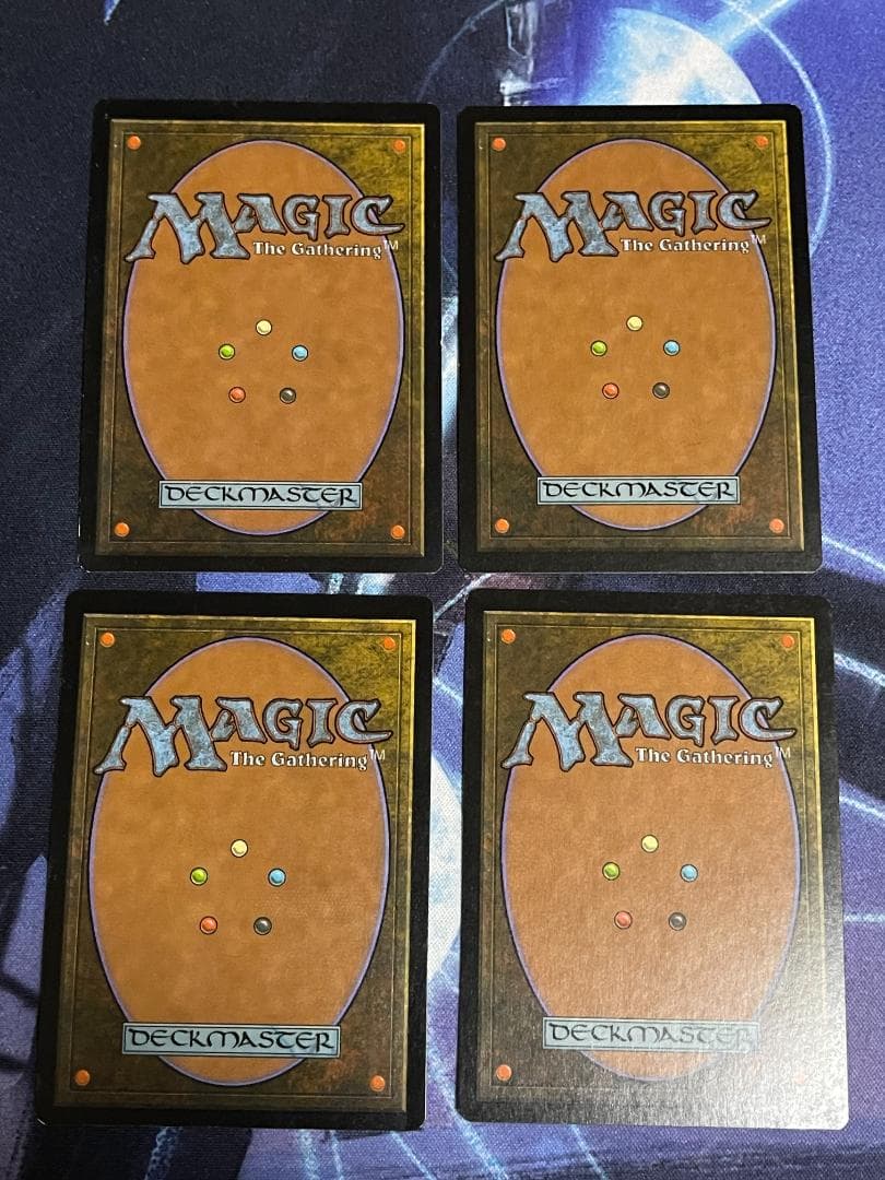 MTG 厳かなモノリス ４枚組