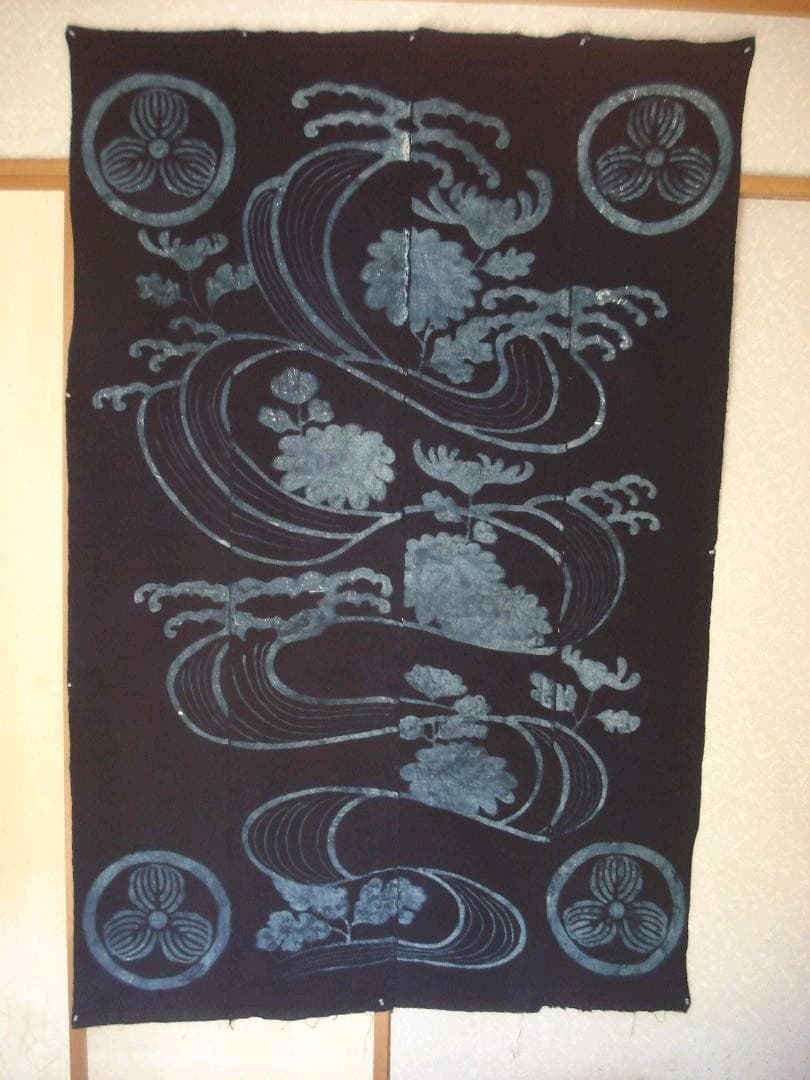 布団　解き　筒描き　木綿地　手織り　藍染　家紋　吉兆模様　菊水