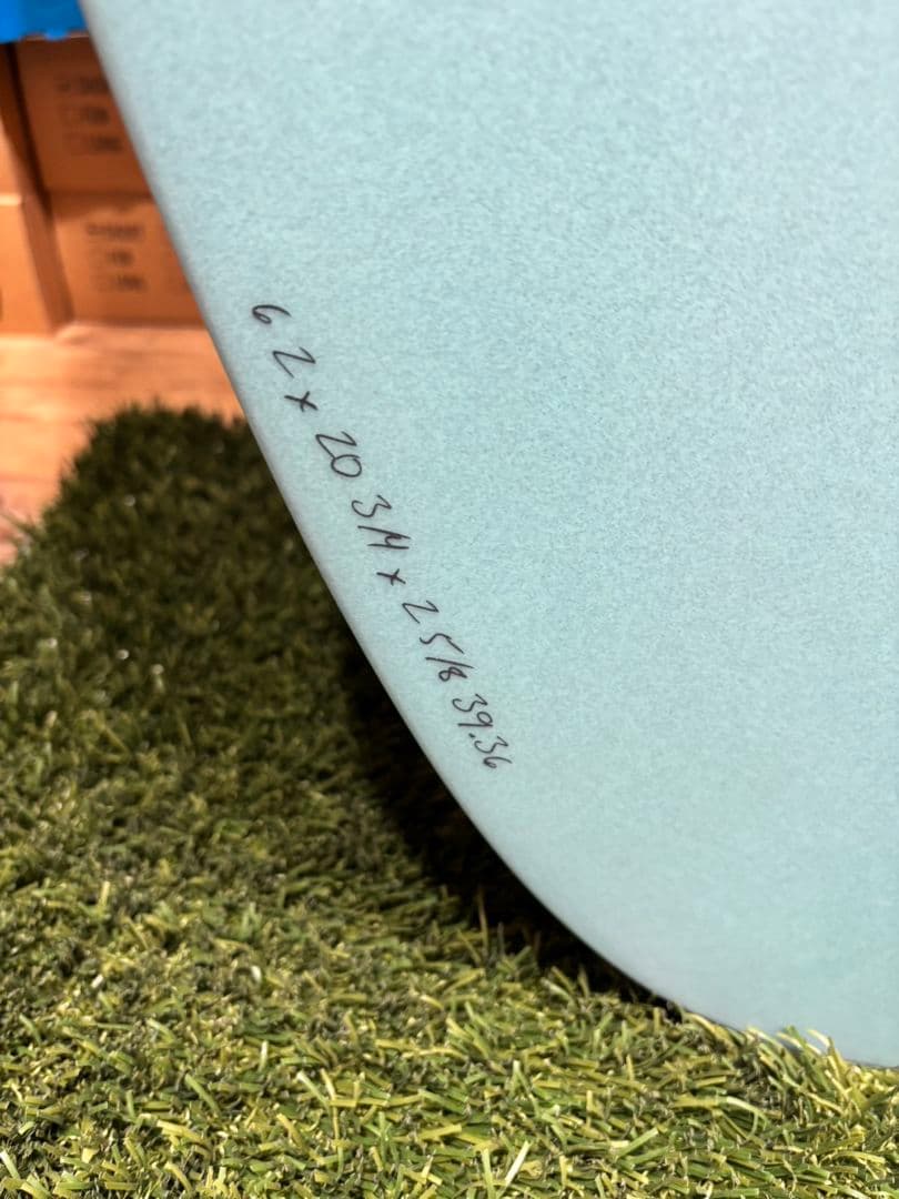 ALOHA サーフボード　PEANUT 6.2 future　ミッドレングス