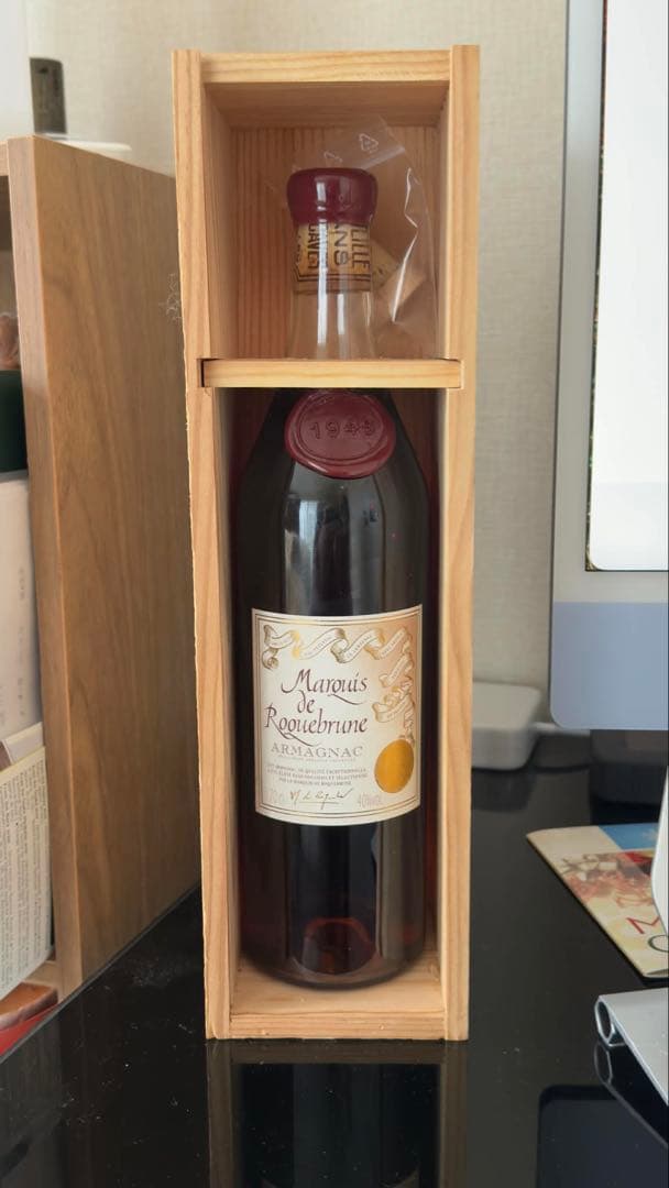 マルキ・ド・ロックブリュヌ　アルマニャック1948年 木箱入り 750ml