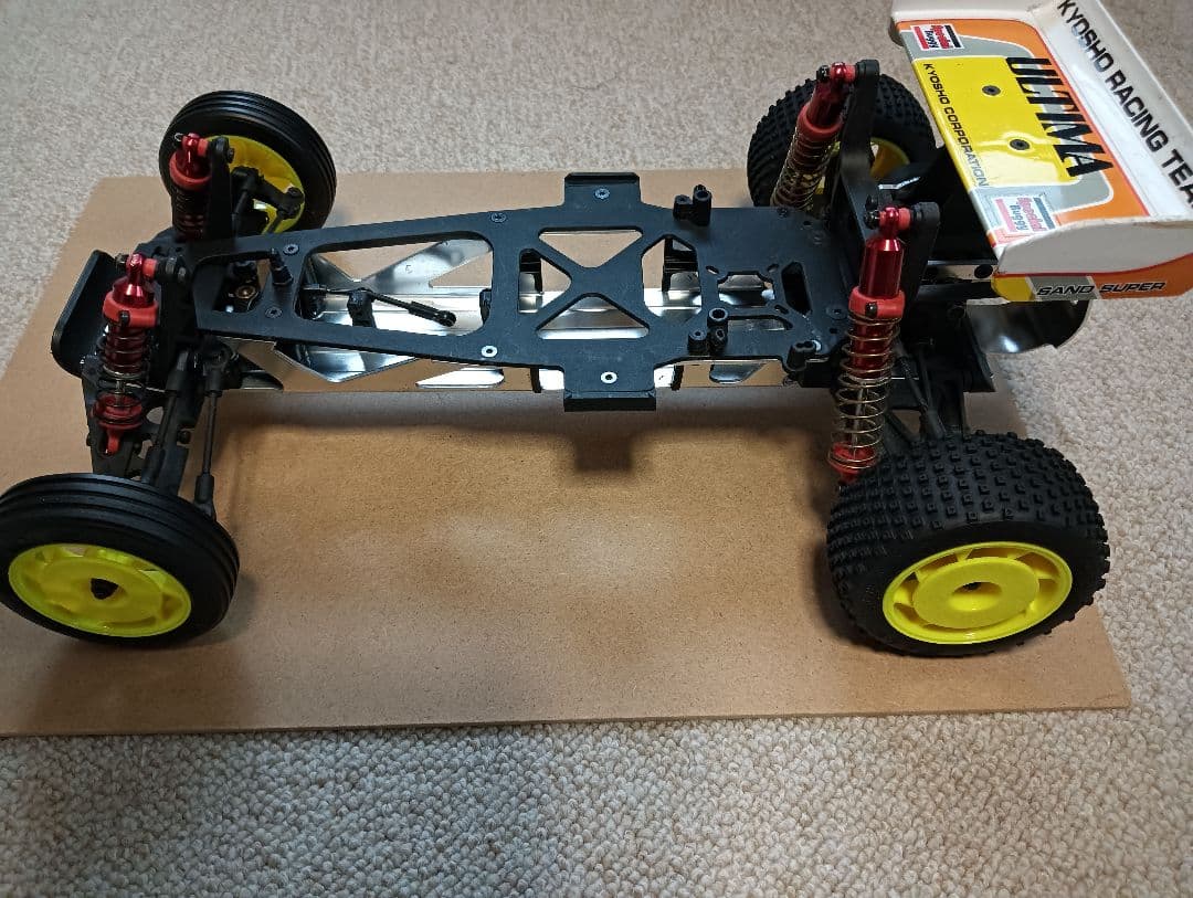 京商　アルティマ　 ラジコン　バギー