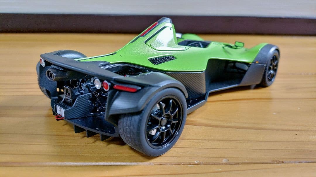 1/18　ミニカー　オートアート　BAC　MONO　AUTOart　ロータス