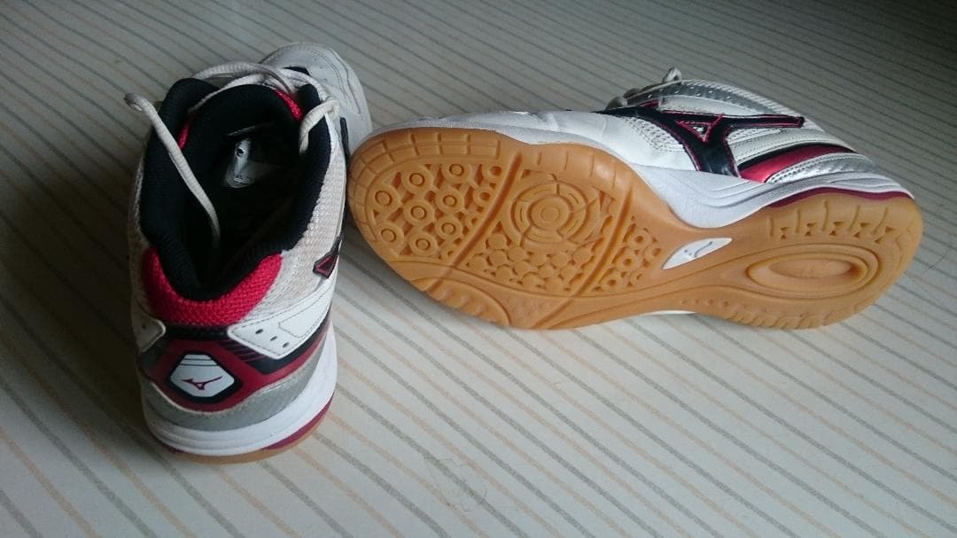 ミズノスポーツシューズ