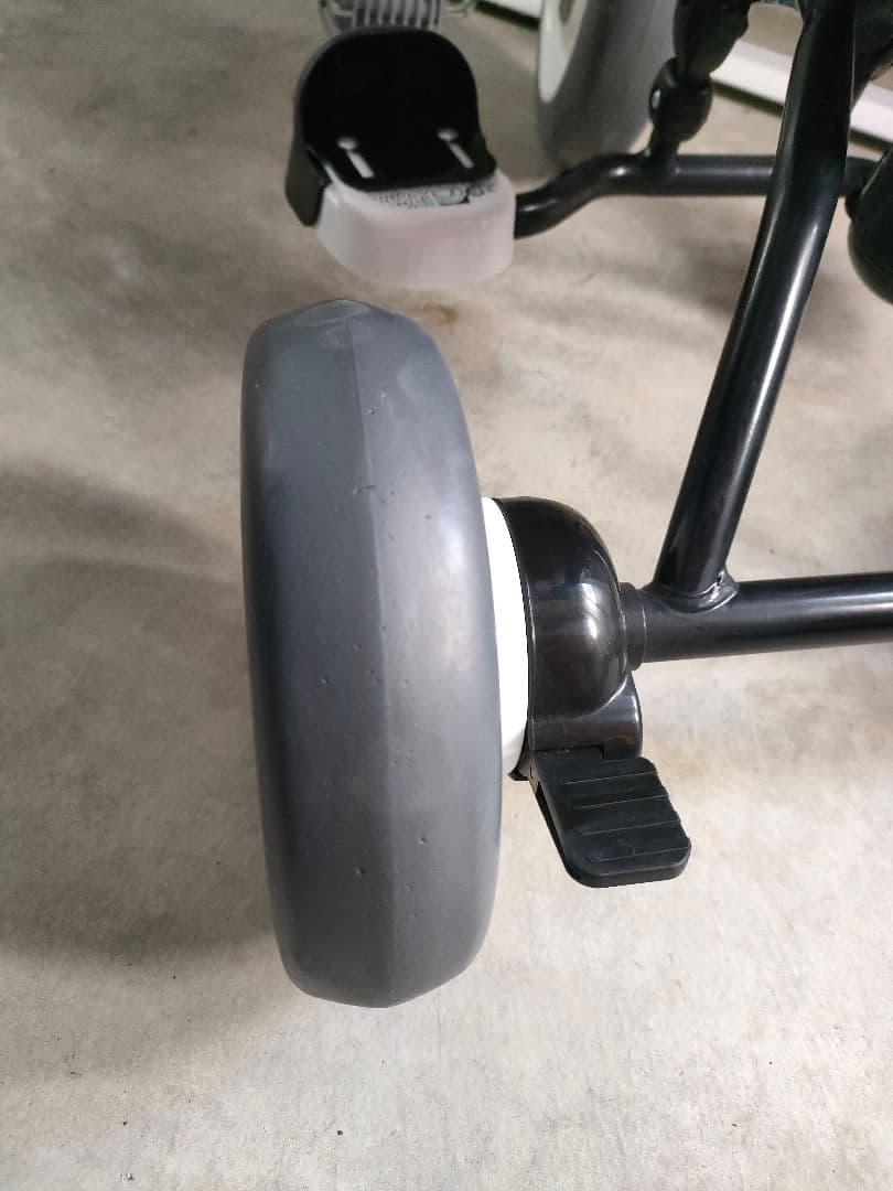 美品　ides 折りたたみおさんぽコンポ　折りたたみ三輪車　グレー　説明書箱付き