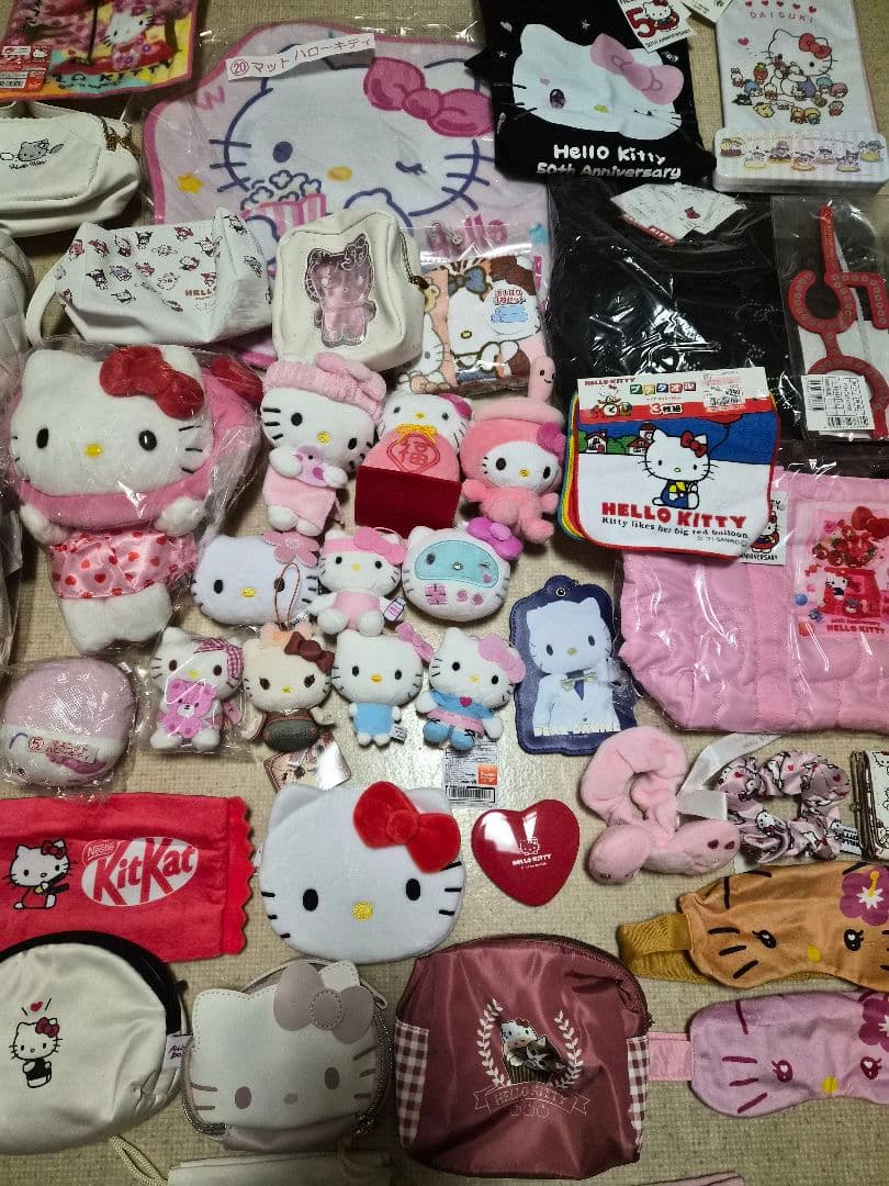ハローキティグッズ まとめ売り 60点以上セット