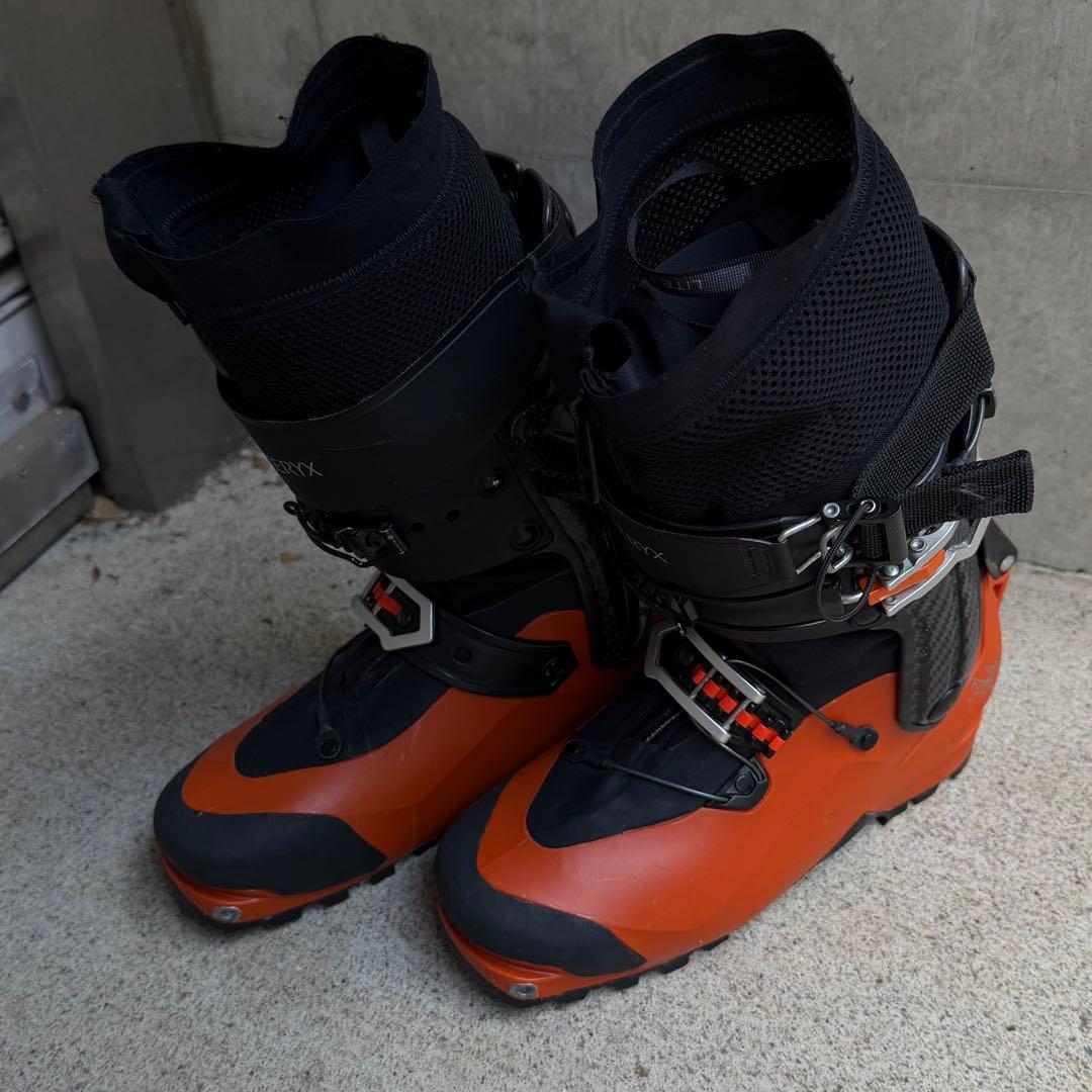 アークテリクス Procline Carbon Lite Boot 25.5cm